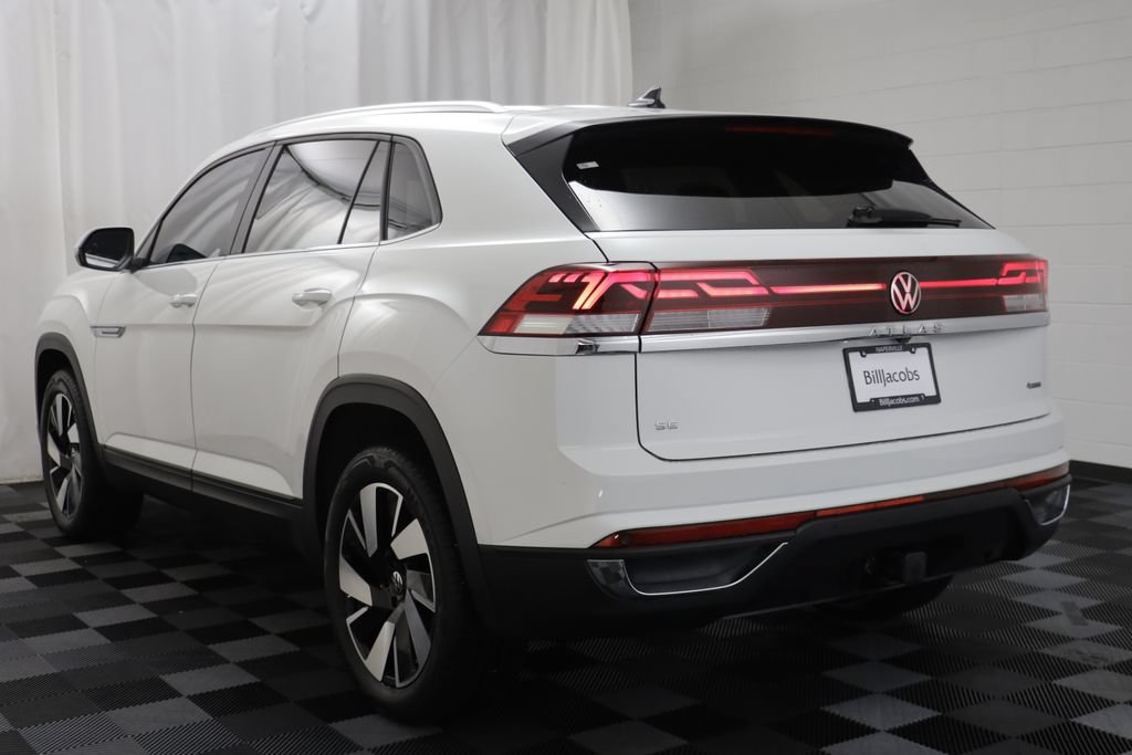 Certified 2024 Volkswagen Atlas Cross Sport SE AWD/4WD image 13