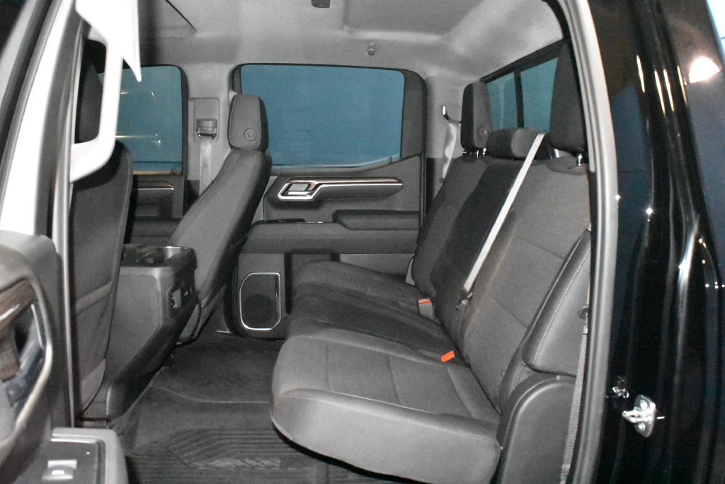 Used 2026 Chevrolet Silverado 1500 RST AWD/4WD image 18