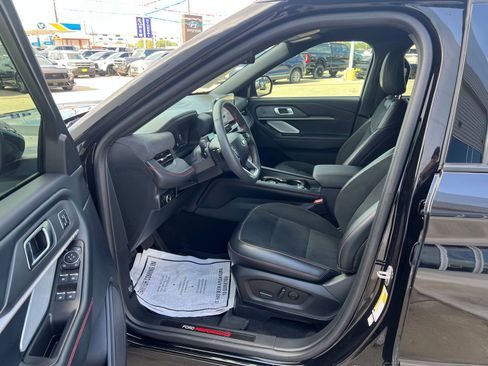 Certified 2025 Ford Explorer ST w/ Sun And Sound Package AWD/4WD image 9