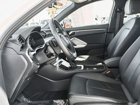Used 2025 Audi Q3 2.0T Premium AWD/4WD image 18