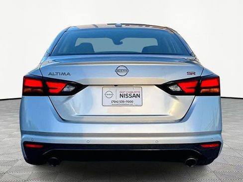 Used 2024 Nissan Altima 2.5 SR image 6