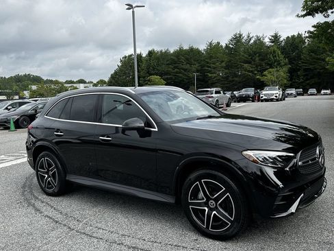 Certified 2026 Mercedes-Benz GLC 300 image 2