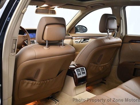 Used 2008 Mercedes-Benz S 550 4MATIC image 20