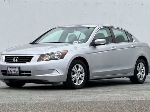Used 2008 Honda Accord LX-P image 8