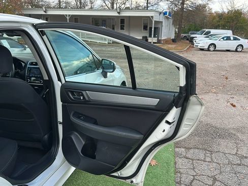 Used 2018 Subaru Legacy 2.5i Premium image 23