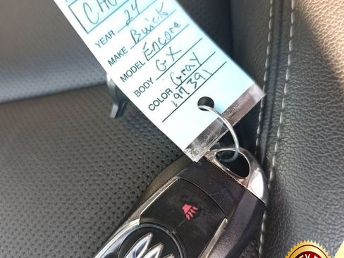 Used 2024 Buick Encore GX Sport Touring image 32