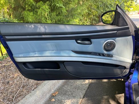 Used 2012 BMW M3 Convertible RWD image 29