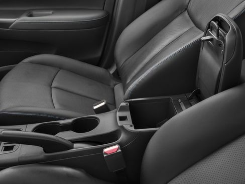 Used 2017 Nissan Sentra SR Turbo w/ Electronics Package image 18