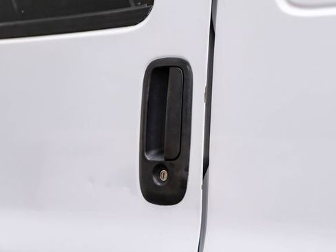 Used 2013 Chevrolet Express 2500 w/ Cold Climate Package image 29