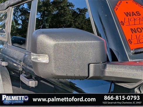 Used 2022 Ford Bronco Wildtrak image 12