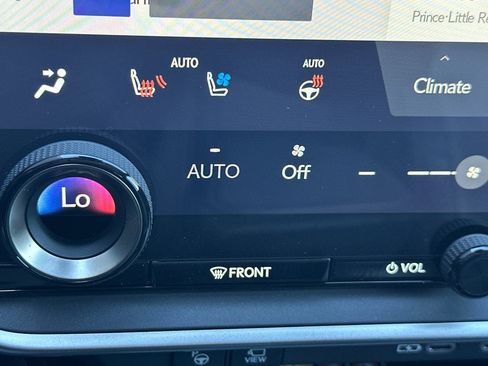 Used 2023 Lexus RZ 450e Premium w/ Technology Package image 30