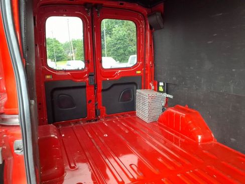 Used 2023 Ford Transit 250 Medium Roof AWD image 13