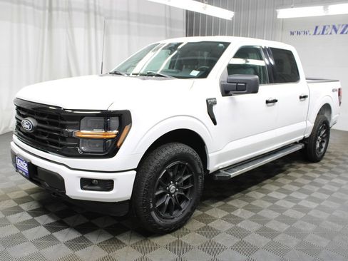 Used 2025 Ford F150 XLT w/ Equipment Group 301A Standard AWD/4WD image 9
