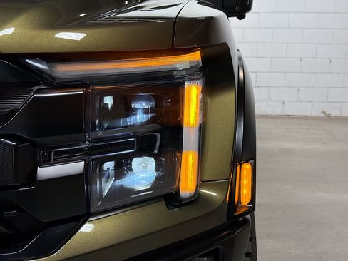 Used 2025 Ford F150 Raptor w/ Equipment Group 803A Raptor R AWD/4WD image 10
