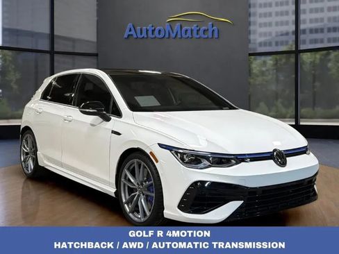 Used 2024 Volkswagen Golf R image 1