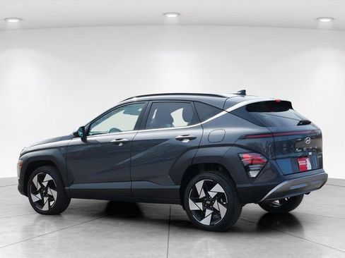 Used 2025 Hyundai Kona Limited AWD/4WD image 4