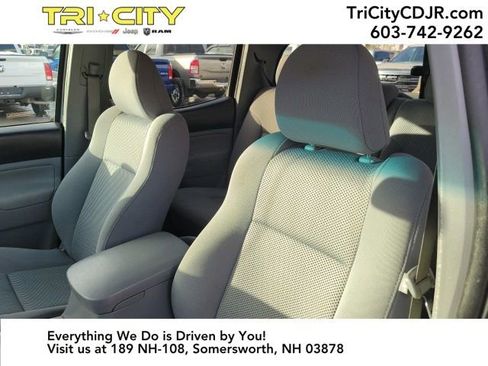 Used 2011 Toyota Tacoma 4x4 Double Cab image 7