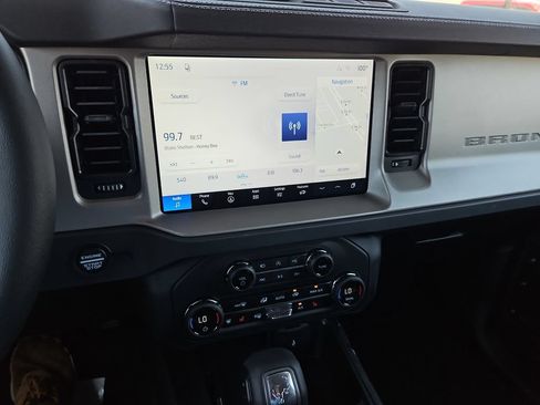 New 2026 Ford Bronco Outer Banks AWD/4WD image 25
