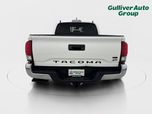 Used 2018 Toyota Tacoma TRD Off-Road image 7