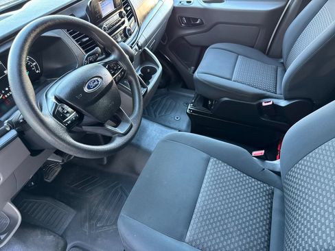 Used 2025 Ford Transit 250 Low Roof w/ Exterior Upgrade Package RWD image 9