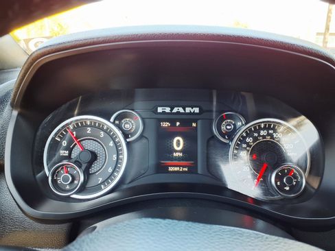 Used 2024 RAM 2500 Big Horn w/ Bed Utility Group AWD/4WD image 27