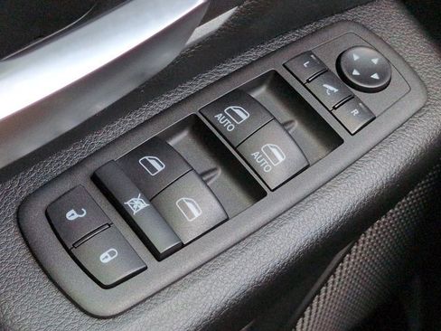 Used 2022 RAM 1500 Big Horn RWD image 23
