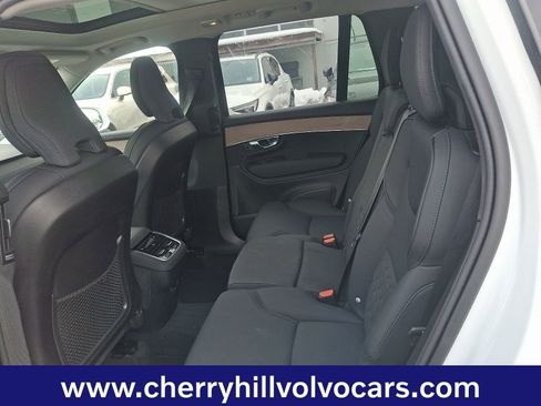 Certified 2025 Volvo XC90 B5 Plus image 11