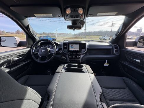 Used 2025 RAM 1500 Tradesman AWD/4WD image 30