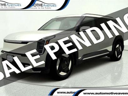 Used 2024 Kia EV9 Wind