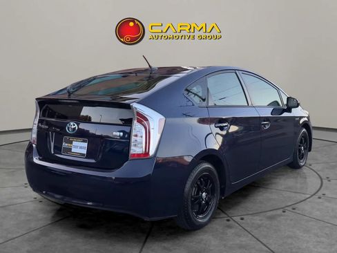 Used 2015 Toyota Prius Three image 7