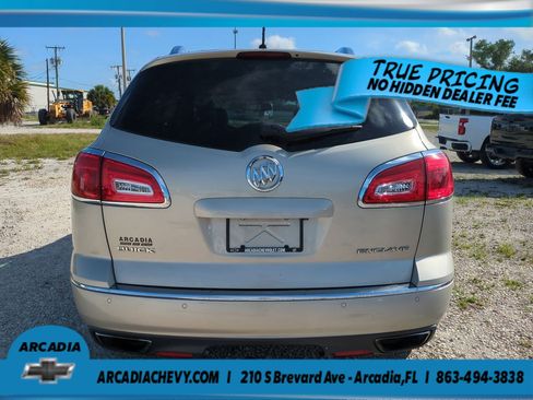 Used 2014 Buick Enclave Leather FWD image 5