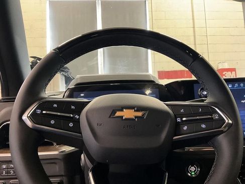 New 2026 Chevrolet Tahoe High Country AWD/4WD image 24