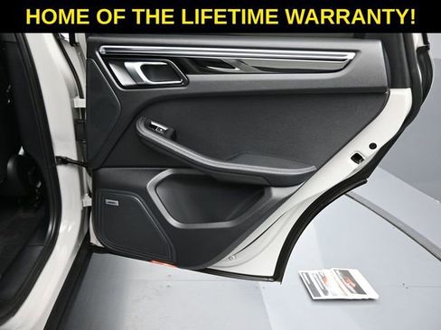 Used 2023 Porsche Macan S image 43