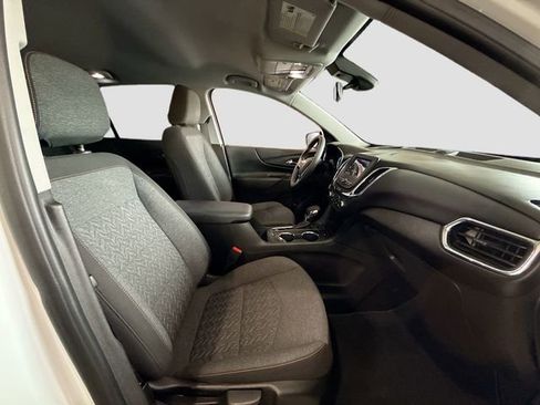 Used 2023 Chevrolet Equinox LT image 28