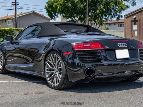 Used 2014 Audi R8 V10 w/ Full Leather Package AWD/4WD image 21