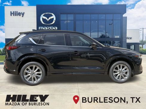 Used 2025 MAZDA CX-5 AWD 2.5 S w/ Premium Plus Pkg image 2