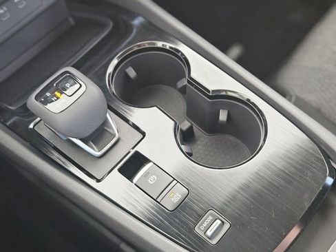 New 2026 Nissan Rogue SV FWD image 25