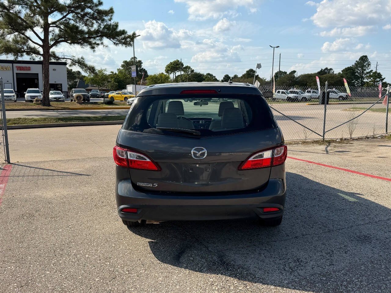 Used 2014 MAZDA MAZDA5 Sport FWD image 17