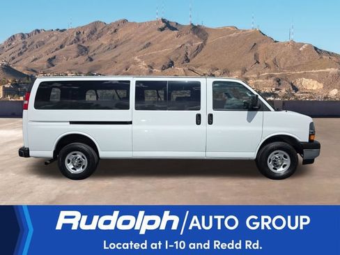 Used 2024 Chevrolet Express 3500 LT w/ LT Preferred Equipment Group RWD image 6