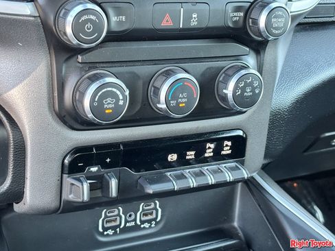 Used 2020 RAM 2500 Big Horn w/ Level 1 Equipment Group AWD/4WD image 29
