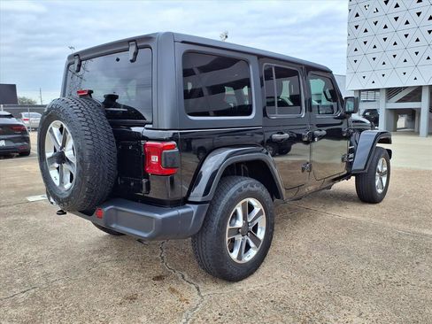 Used 2020 Jeep Wrangler Unlimited Sahara w/ LED Lighting Group image 23