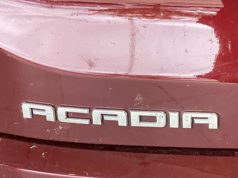 Used 2017 GMC Acadia Denali image 11