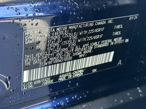 Used 2024 Toyota RAV4 XLE image 28