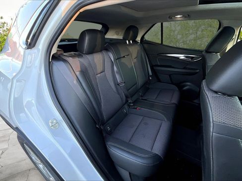 Used 2022 Buick Envision Preferred w/ Safety Package image 27