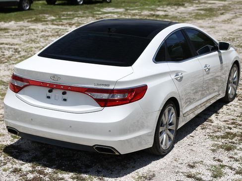 Used 2015 Hyundai Azera Limited FWD image 11