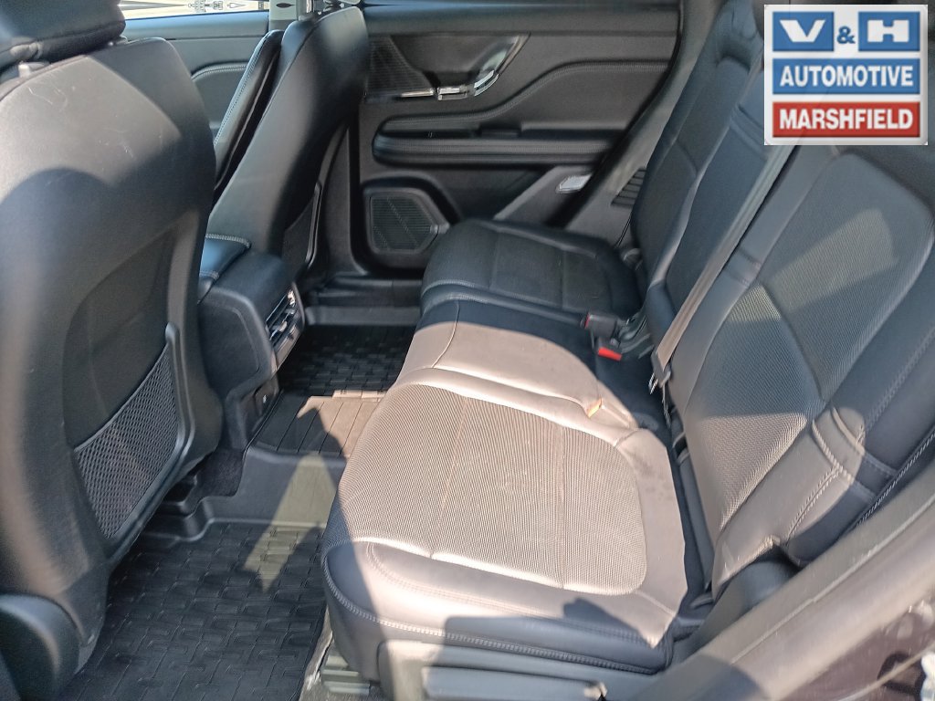 Used 2022 Lincoln Corsair Reserve AWD/4WD image 18