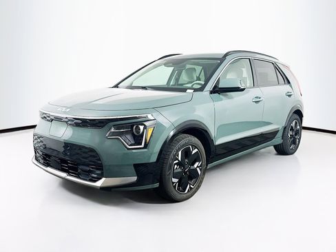 Used 2023 Kia Niro Wind FWD image 3