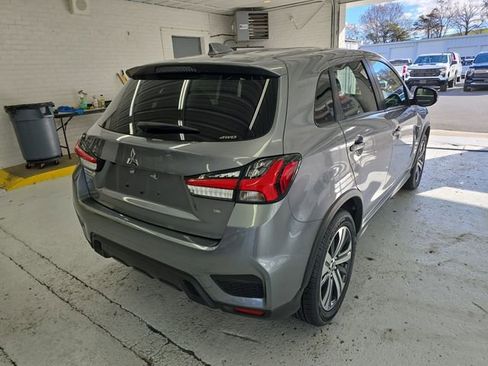 Used 2024 Mitsubishi Outlander Sport SE image 5