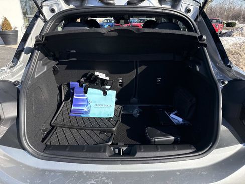 New 2026 MINI Cooper 4-Door Hardtop FWD image 9