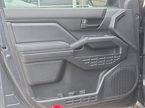 Certified 2025 Toyota Tacoma SR image 16